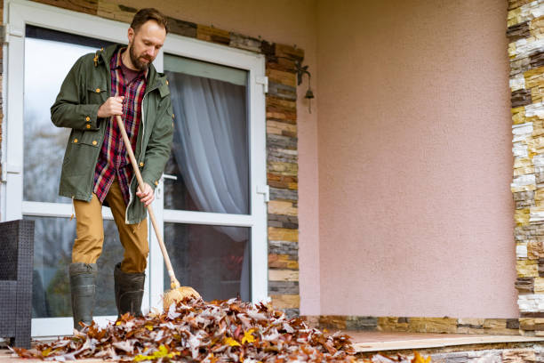 Best Garage Cleanout Services  in Conneaut, OH